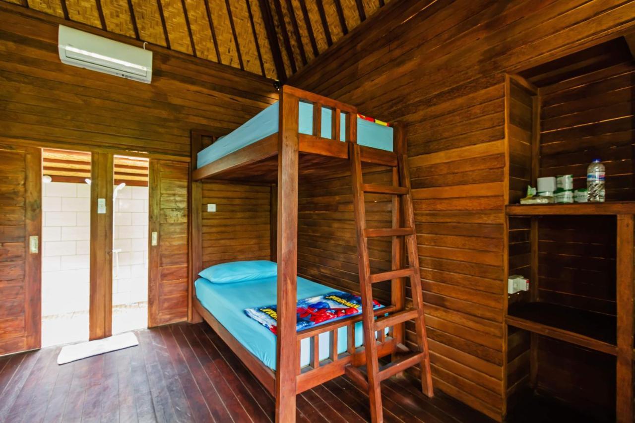 Titi Hostel Nusa Lembongan  Ngoại thất bức ảnh